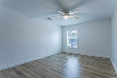 207 N 1st Street, Little River-Academy, TX 76554 - Photo 11