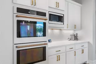 501 Francis Ct, Liberty Hill, TX 78642 - Photo 11