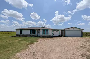 1401 N Hwy 95 Hwy, Granger, TX 76530 - Photo 1