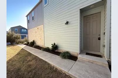 7312 Acela Trail, Austin, TX 78744 - Photo 3
