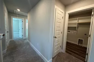 7312 Acela Trl, Austin, TX 78744 - Photo 15