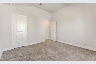 2121 Prairie Oaks Drive, Georgetown, TX 78628 - Photo 23