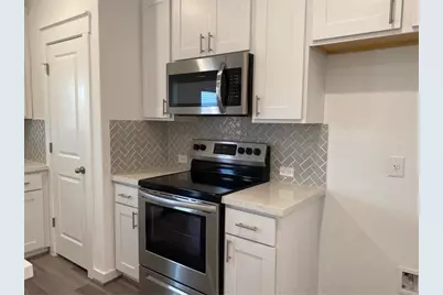 652 Pheasant Hill Lane, Georgetown, TX 78628 - Photo 7