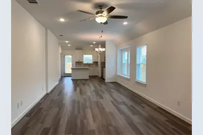 652 Pheasant Hill Lane, Georgetown, TX 78628 - Photo 5