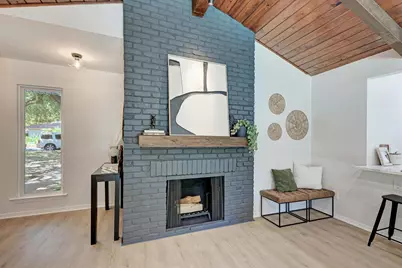 10303 Leaning Willow Drive, Austin, TX 78758 - Photo 9