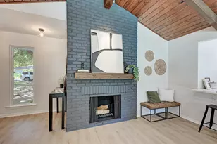 10303 Leaning Willow Dr, Austin, TX 78758 - Photo 9