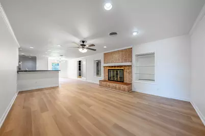 807 Country Club Road, Georgetown, TX 78628 - Photo 5