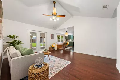10106 Woodstock Drive, Austin, TX 78753 - Photo 7
