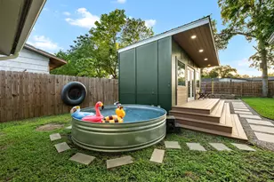 10106 Woodstock Dr, Austin, TX 78753 - Photo 27