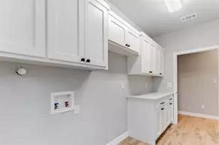 914 W Oak Ridge Dr, Marble Falls, TX 78654 - Photo 21