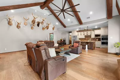 6757 County Road 3010, Lampasas, TX 76550 - Photo 7