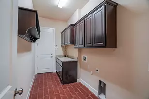 2734 San Milan Pass, Round Rock, TX 78665 - Photo 19
