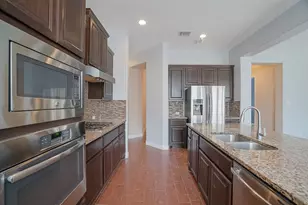 2734 San Milan Pass, Round Rock, TX 78665 - Photo 5