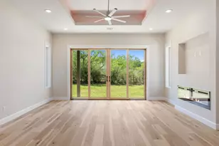 1399 Hi Cir S, Horseshoe Bay, TX 78657 - Photo 11