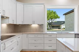 1399 Hi Cir S, Horseshoe Bay, TX 78657 - Photo 17