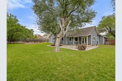 201 N Rainbow Bridge Drive, Cedar Park, TX 78613 - Photo 21