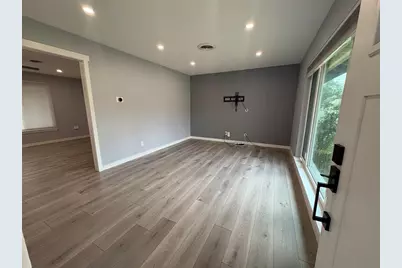6201 Belfast Drive, Austin, TX 78723 - Photo 5