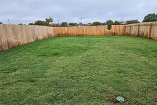 414 Bass Dr, Bastrop, TX 78602 - Photo 3