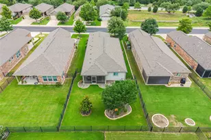 821 Hamilton Ln, Georgetown, TX 78633 - Photo 25