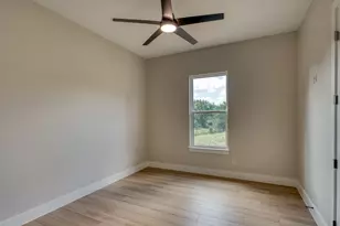 1310 Cats Eye, Horseshoe Bay, TX 78657 - Photo 17
