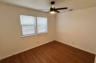 1304 Conway Dr, San Marcos, TX 78666 - Photo 9