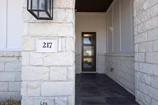 217 Northcrest Dr, Liberty Hill, TX 78642 - Photo 5