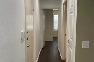 1513 Coriander Dr, Austin, TX 78741 - Photo 7