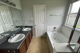 11816 Gaelic Dr, Austin, TX 78754 - Photo 7