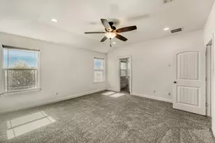 194 Danish Dr, Hutto, TX 78634 - Photo 7