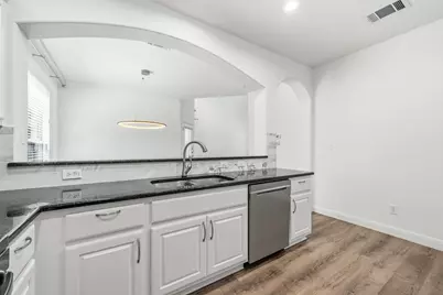 6708 Manchaca Road #4, Austin, TX 78745 - Photo 11