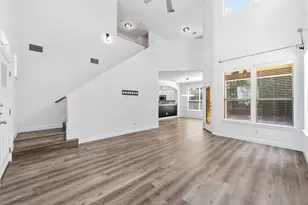 6708 Manchaca Rd, Austin, TX 78745 - Photo 5