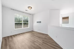 6708 Manchaca Rd, Austin, TX 78745 - Photo 13