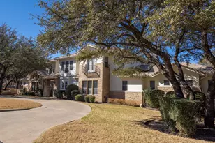 14 Autumn Oaks Dr, The Hills, TX 78738 - Photo 1