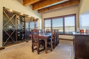 14 Autumn Oaks Dr, The Hills, TX 78738 - Photo 9