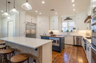 14 Autumn Oaks Dr, The Hills, TX 78738 - Photo 7