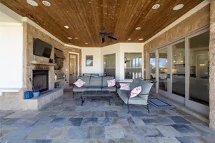 14 Autumn Oaks Dr, The Hills, TX 78738 - Photo 29