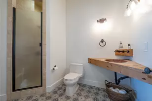 14 Autumn Oaks Dr, The Hills, TX 78738 - Photo 27