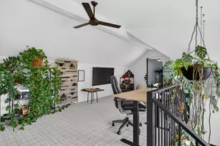 2819 E 22nd St, Austin, TX 78722 - Photo 19