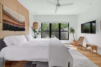 2819 E 22nd Street, Austin, TX 78722 - Photo 13