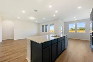 12613 Raven Mdw Dr, Buda, TX 78610 - Photo 17