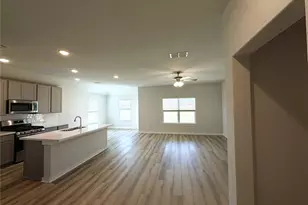 312 Hazy Vw Rd, San Marcos, TX 78666 - Photo 11