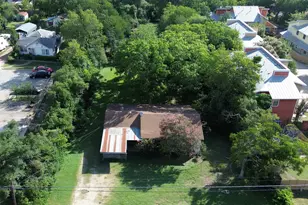 1806 Fort View Rd, Austin, TX 78704 - Photo 5