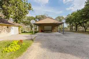 122 Montesito Ln, Floresville, TX 78114 - Photo 27