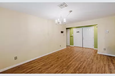 122 Montesito Lane, Floresville, TX 78114 - Photo 13