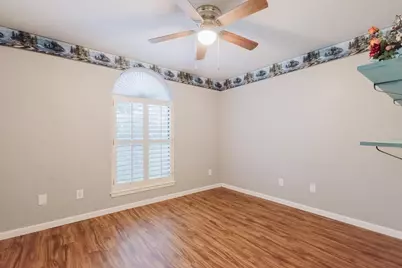 122 Montesito Lane, Floresville, TX 78114 - Photo 15