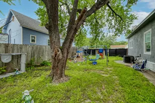 920 Washburn St, Taylor, TX 76574 - Photo 31