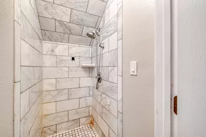 920 Washburn Street, Taylor, TX 76574 - Photo 27