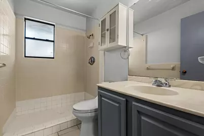 1129 W San Antonio Street, Lockhart, TX 78644 - Photo 15