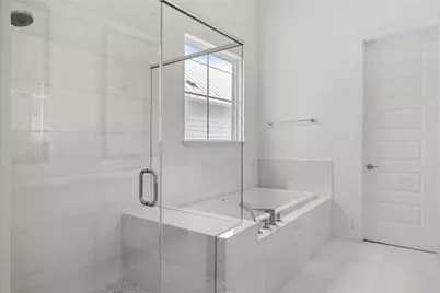 4502 Grassland Drive, Austin, TX 78723 - Photo 23