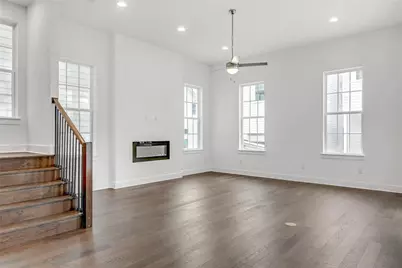 4502 Grassland Drive, Austin, TX 78723 - Photo 9